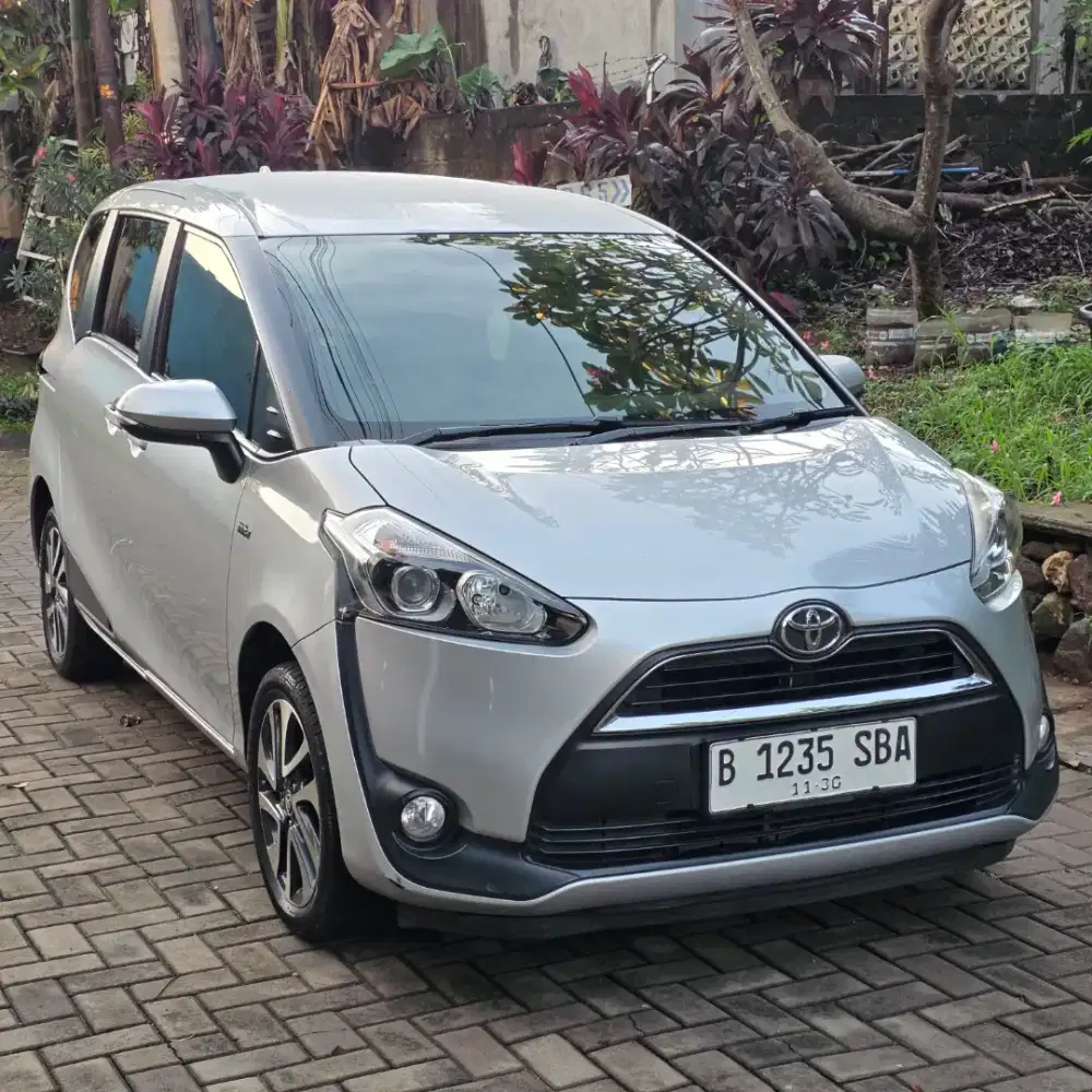 Toyota Sienta 2016 Bensin