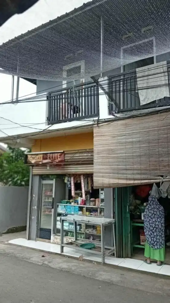 Dijual ruko/warung 2 lantai bisa ditinggalin