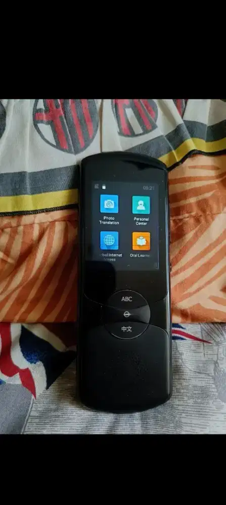 Dijual Alat Penterjemah Bahasa Portable simple dan praktis.