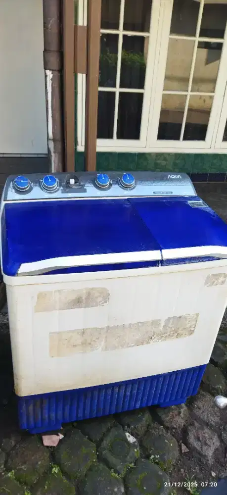 mesin cuci AQUA 12kg