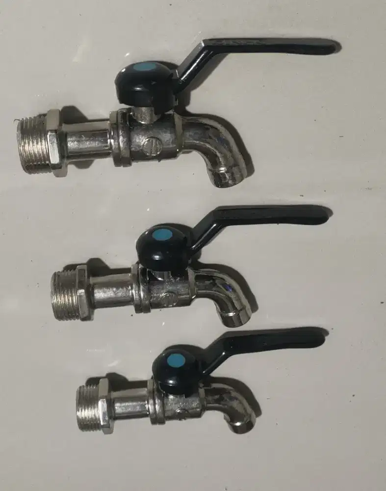 Kran air gagang hitam 3/4