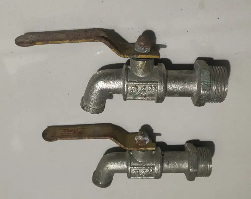 Kran taman 3/4 Kuningan