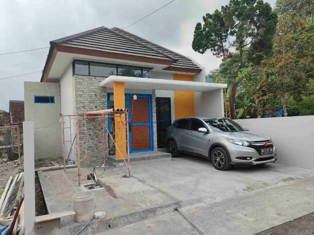 jual rumah diutara uii jl kaliurang, dekat kopi klotok pakem