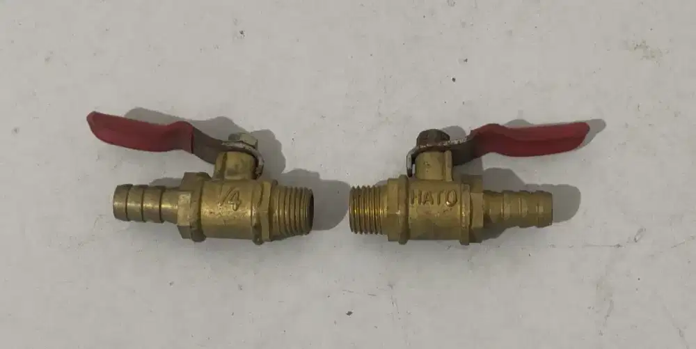 Kran angin kompresor 1/4 Kuningan