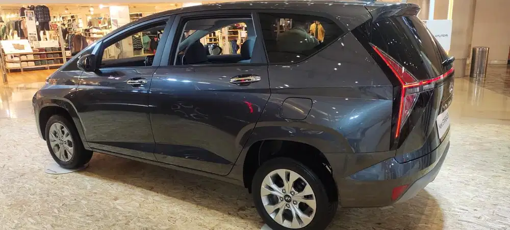 Hyundai Stargazer 2025 Bensin