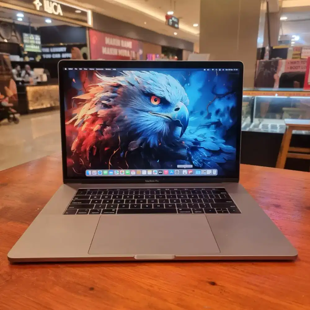 Macbook Pro 15 inch 2019, touchbar
