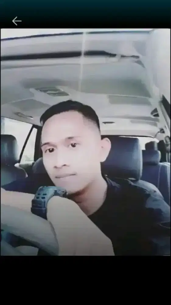 Saya sedang mencari pekerjaan sopir