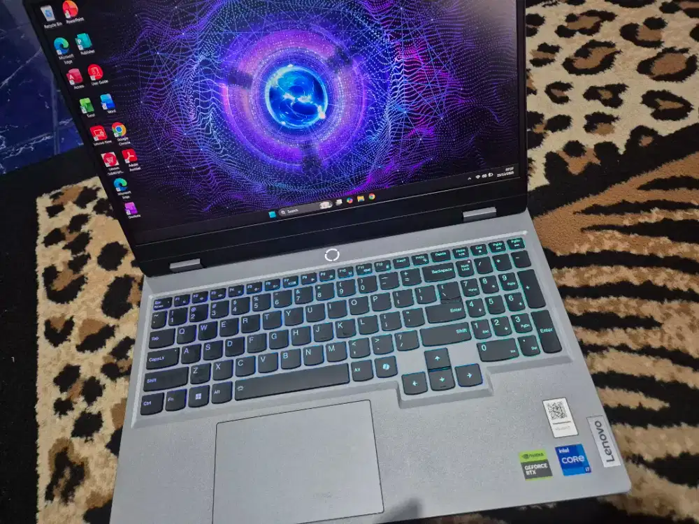 Laptop Noyebook LENOVO LOQ 15IRX9 (83DV) I7-13650HX Gen 13 RTX 4060