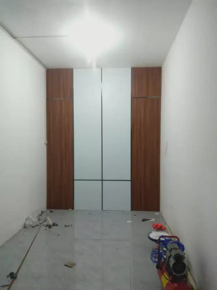 Partisi/ backdrop dinding