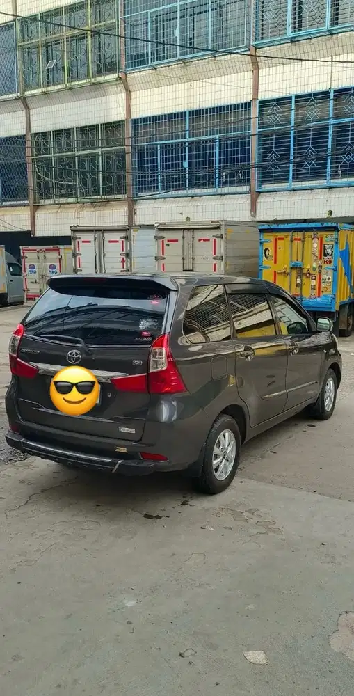 Toyota Avanza 1.3 Matic Bensin