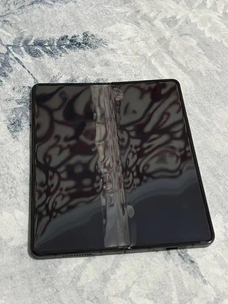 Jual Samsung Z Fold 4 kondisi mati