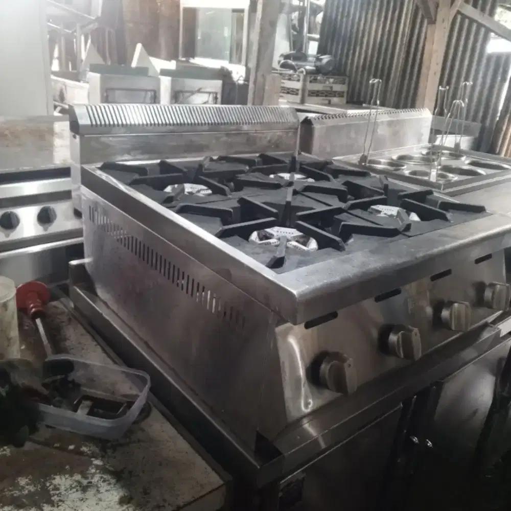Kompor gas 4 tungku fomac