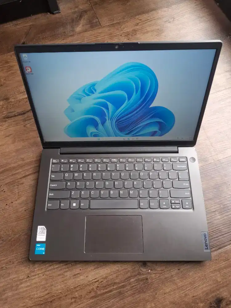 Lenovo v14 g3 core i3 1215u ram 8gb ssd 256gb