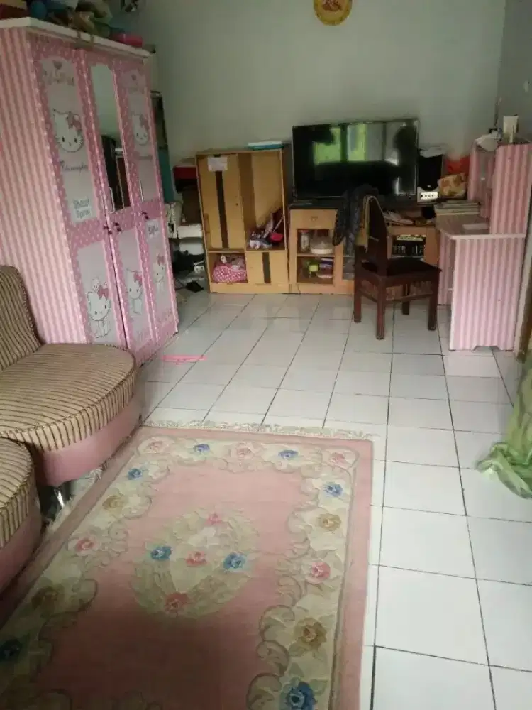 Kost Sewa Kontrak Kos2an AC KM. Mandi Dalam Kasur Lemari Pinggir Jalan