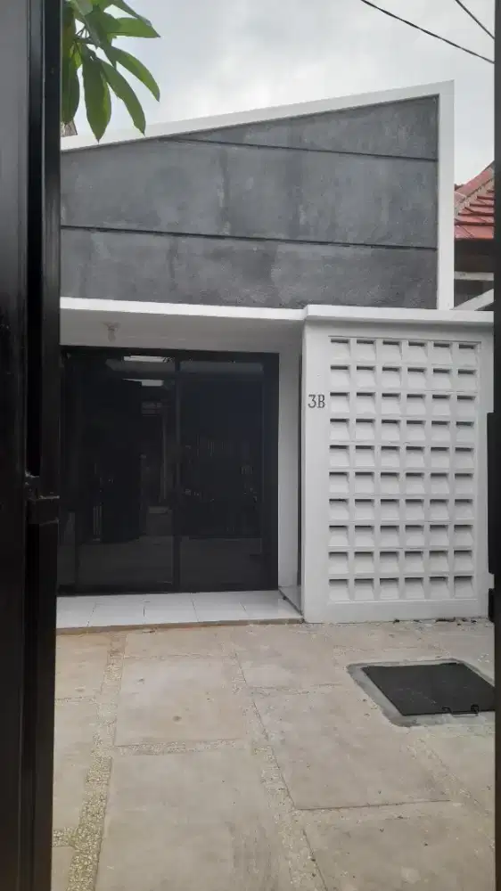 Sewa Antapani Siap Huni Nego Strategis Dekat jalan utama