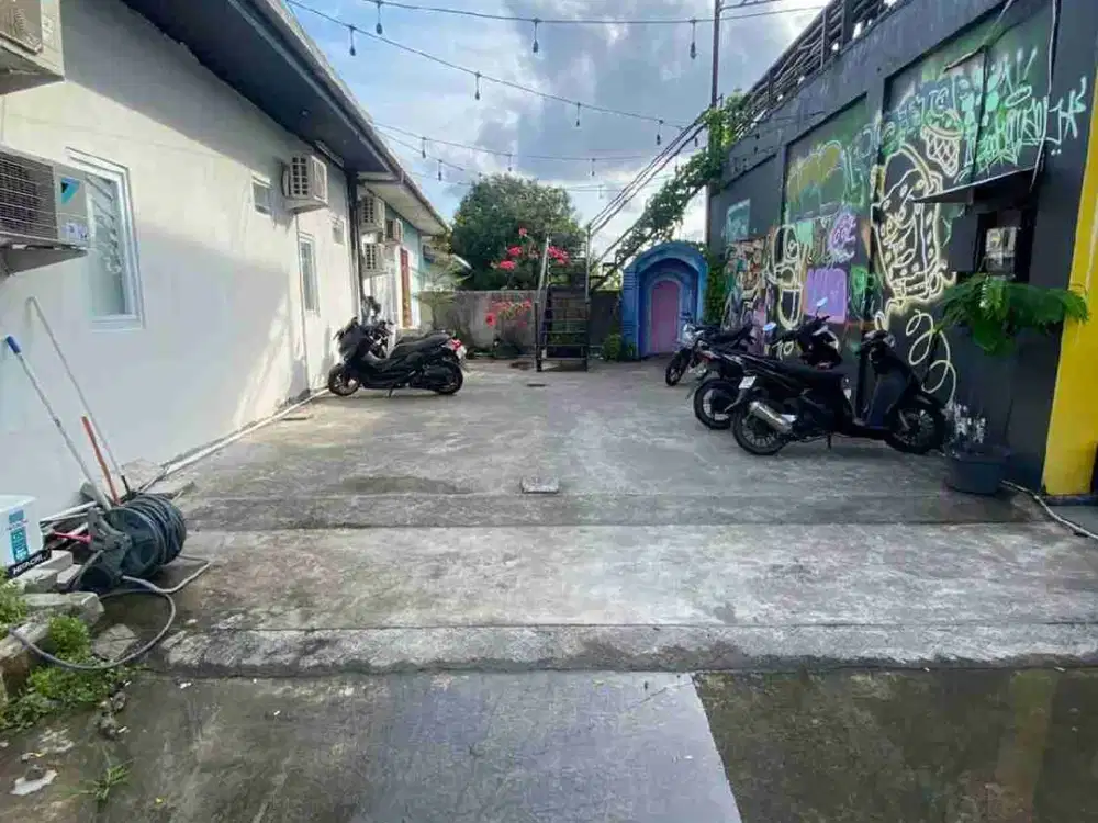 Dijual Gedung Kantor + Cafe