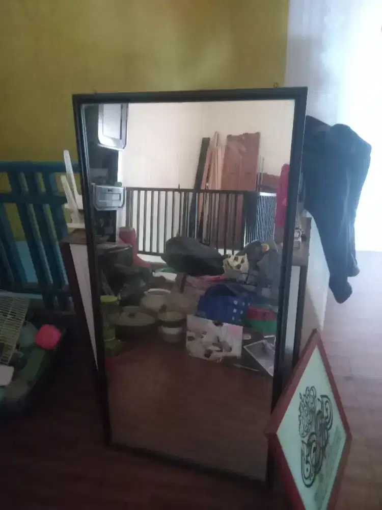 Kaca panjang buat style