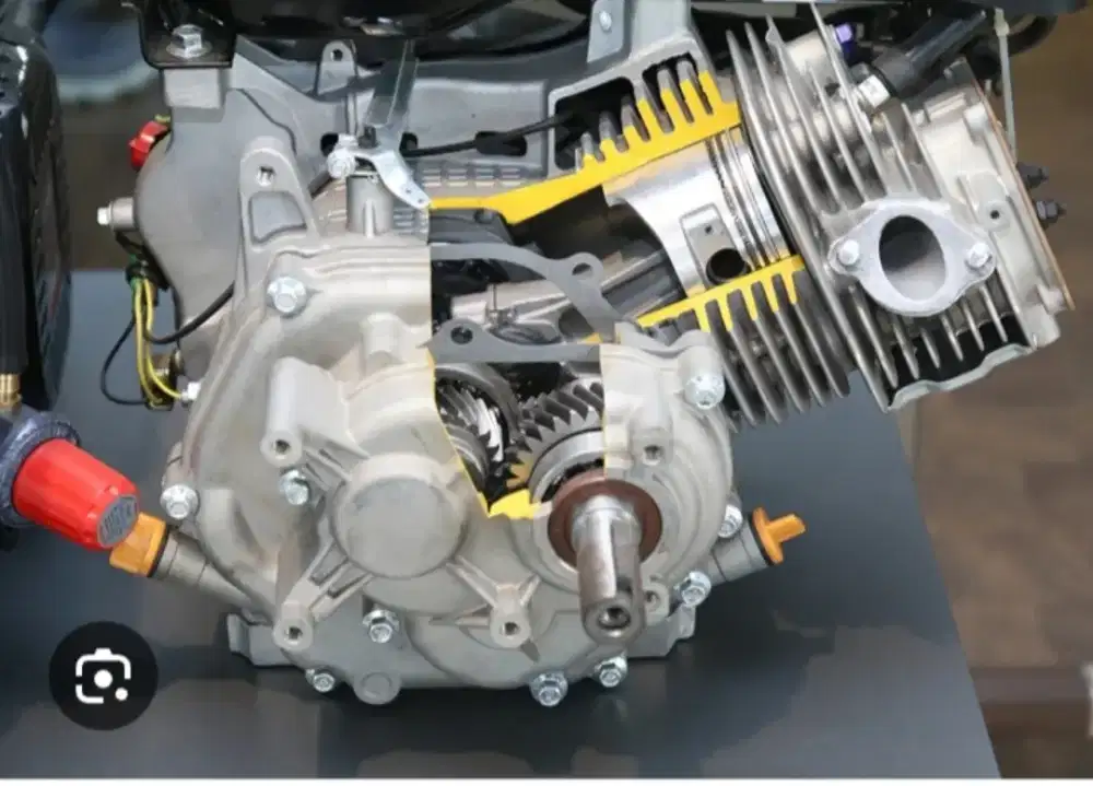 Di butuhkan mekanik sepeda motor ,jujur dan dapat kerjasama team