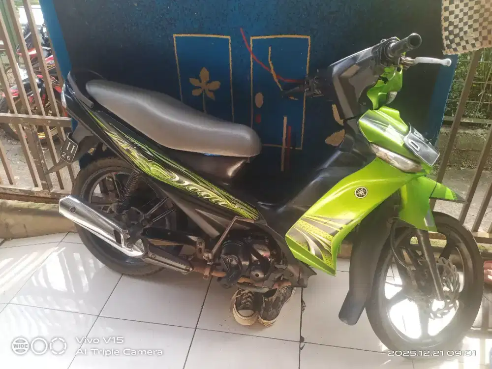 Yamaha vega zr tahun 2011