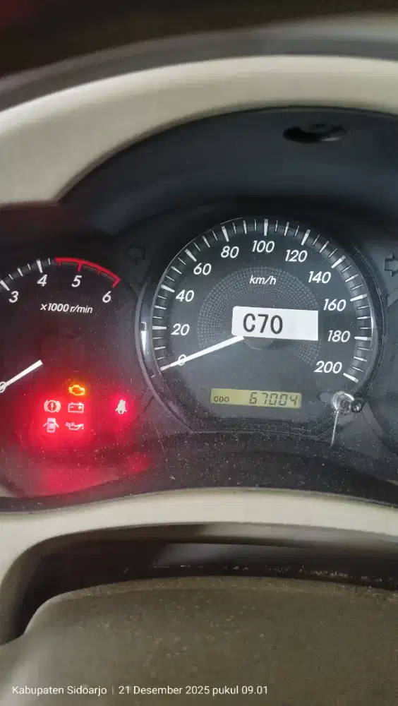 innova orsinil tgn 1 2,5 2013 MT orsnil seperti masih baru