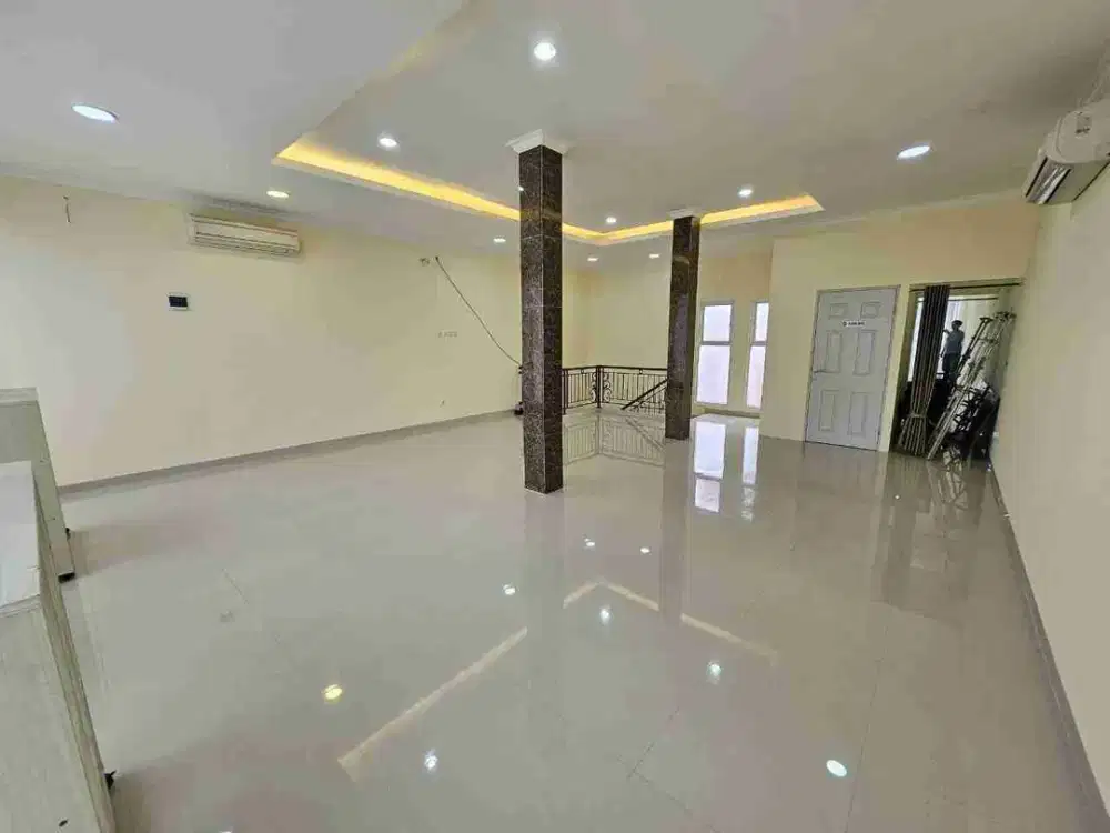 Ruko Bagus Luas 104 Disewakan di Pondok Kelapa Jakarta Timur