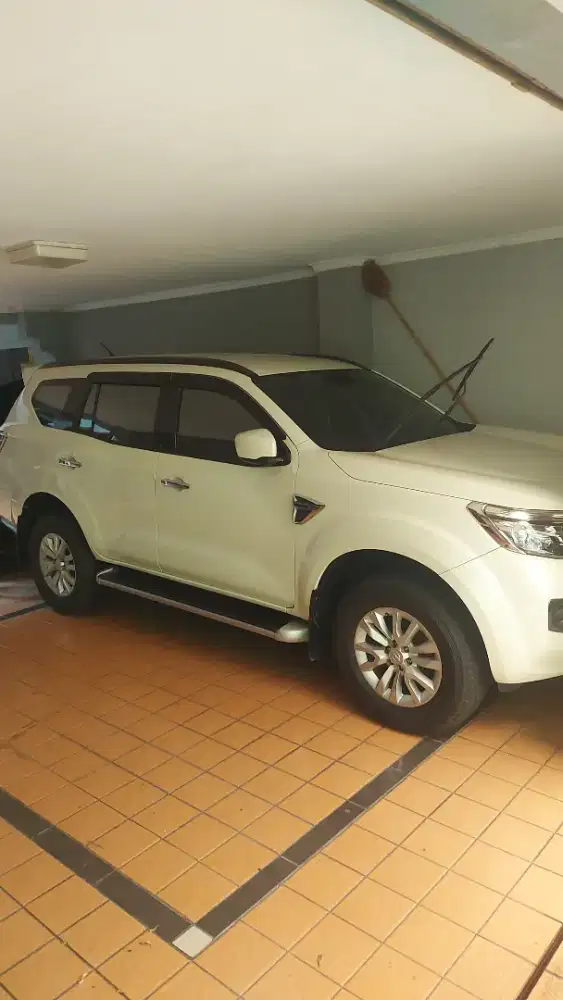 2018 Nissan Terra · Manual