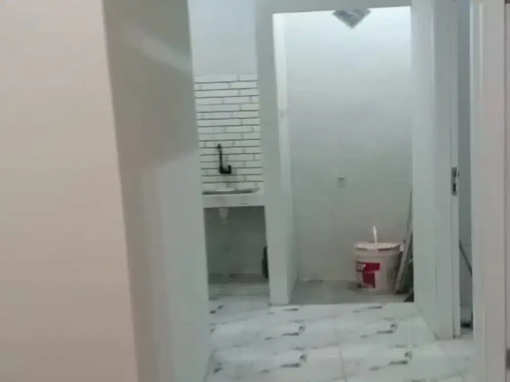 Hunian mungil daripada ngontrak dekat stasiun KA Pondok Rajeg