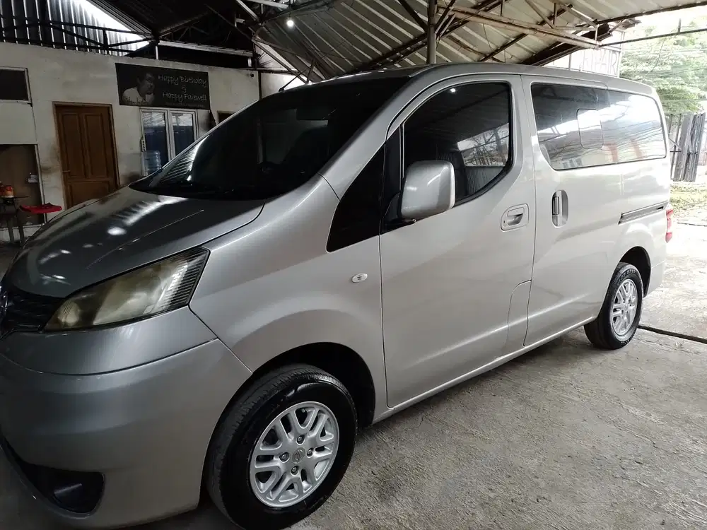 Nissan Evalia 2013 Bensin