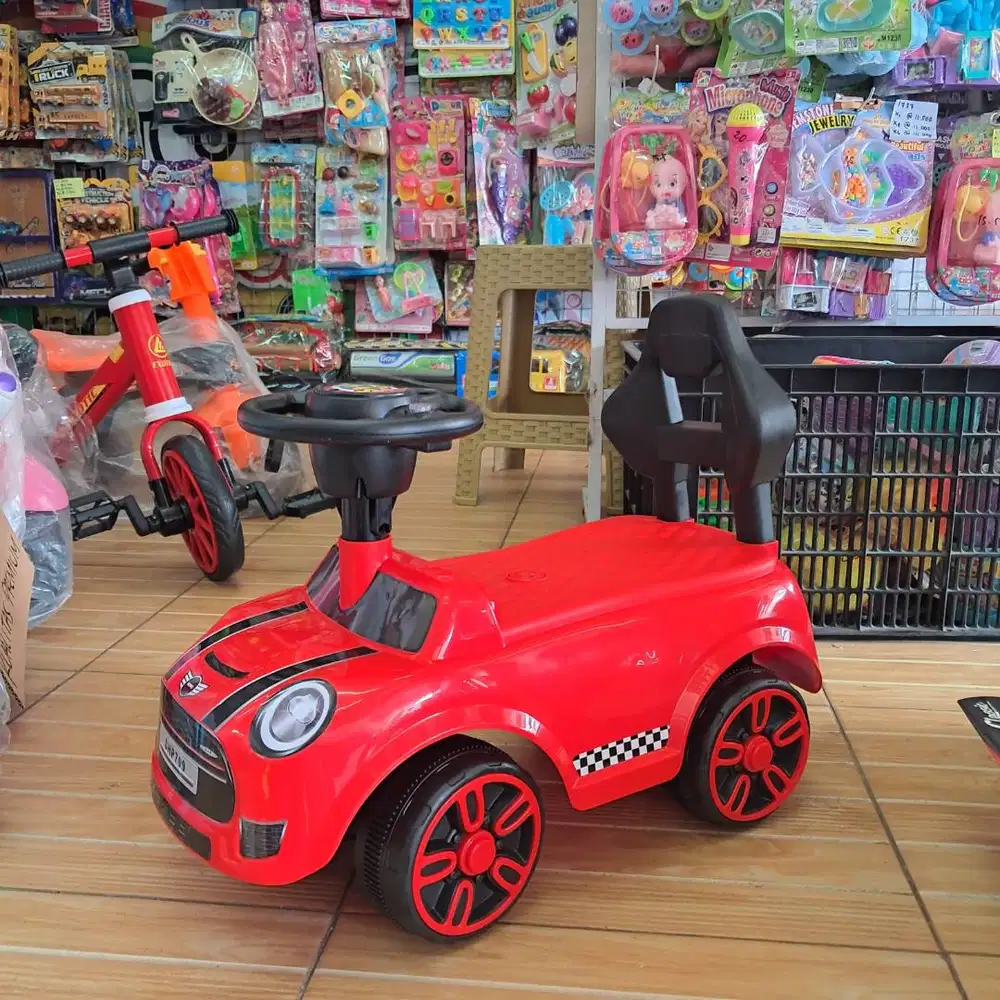 mainan anak mobil naik minicooper musikk