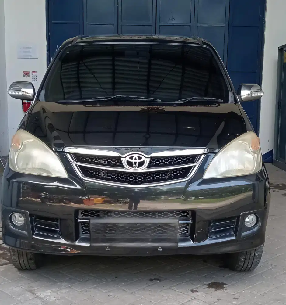 Toyota Avanza 2010 Bensin