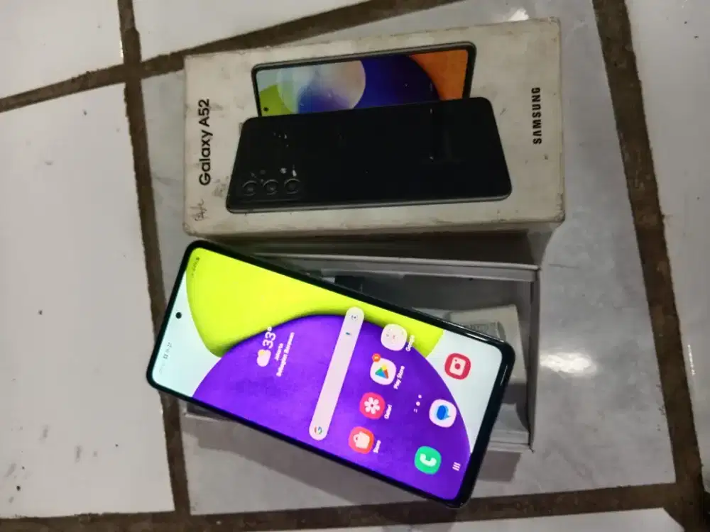 Samsung galaxy a52 ram 8/256 fullset nominus