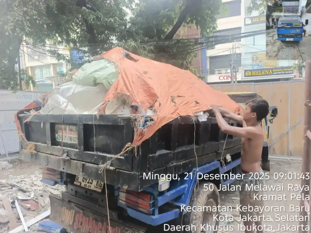 Jasa buang puing dan tanah