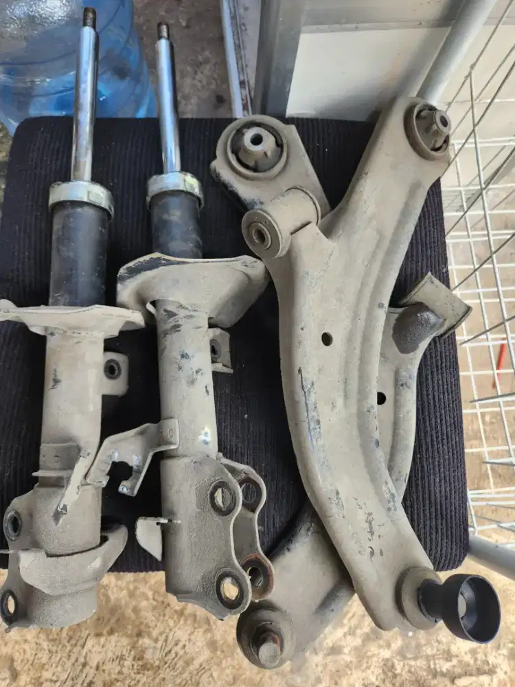 Shockdepan LR dan lowarm belas