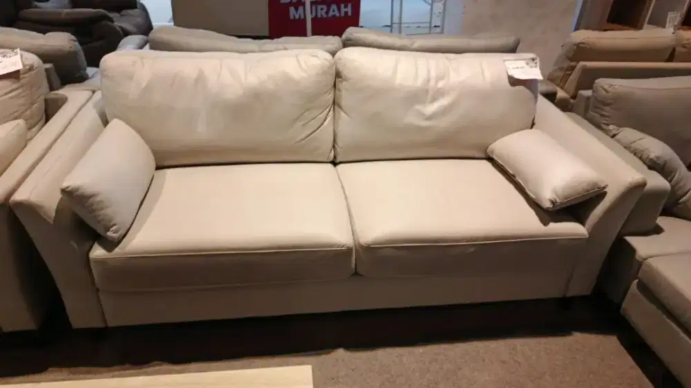Sofa 3 Seater warna beige