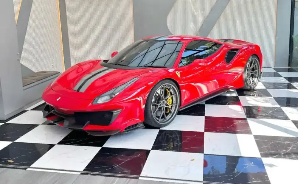 Ferrari 488 GTB 2016