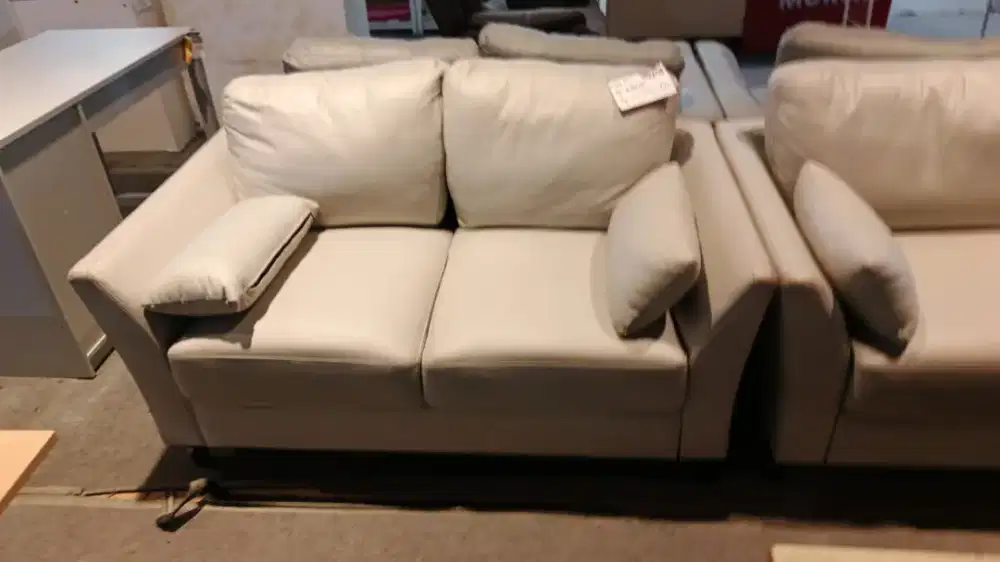 Sofa 2 Seater warna beige