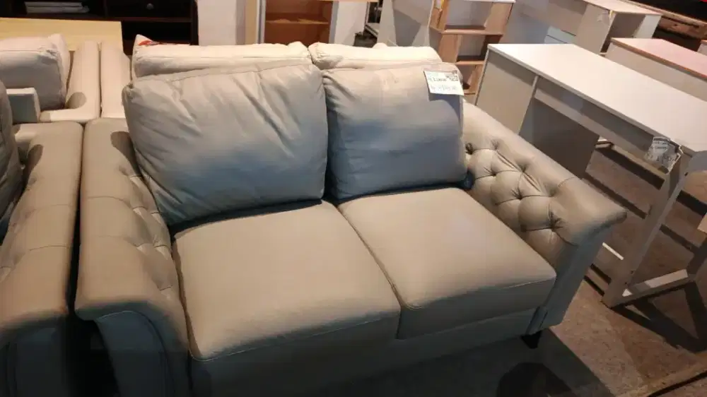 Sofa 2 Seater warna abu