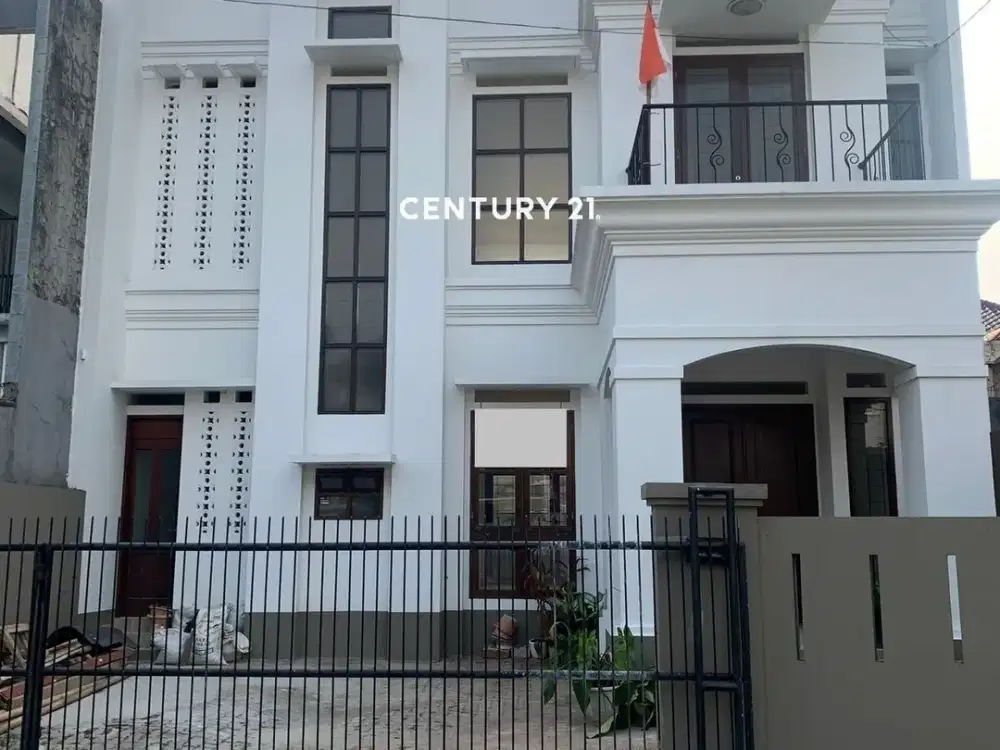 Rumah Classic Baru Selesai Renovasi Dekat MRT Lebak Bulus