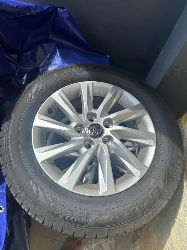 Velg & Ban Ring 16 Original Toyota