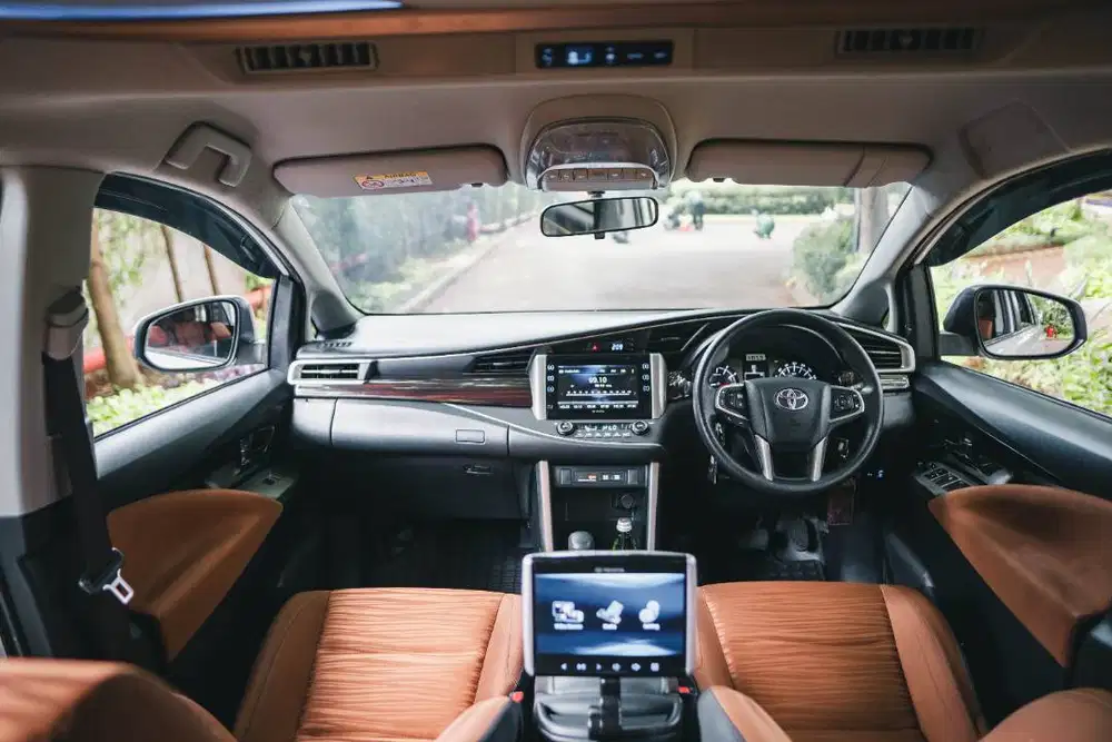 LowKM Innova reborn V AT 2019 bensin G Toyota kijang 2020 bensin 2021