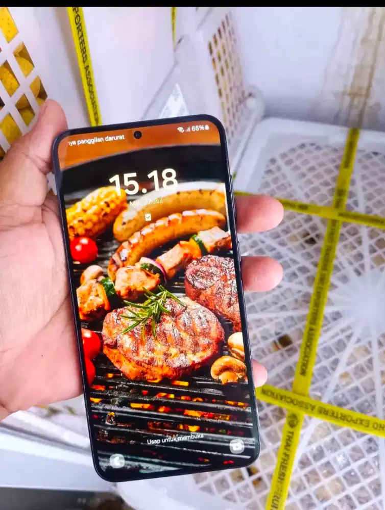 Samsung S23 plus SEIN like new