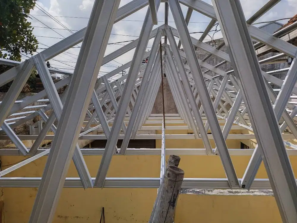 Bongkar Renovasi Atap Rumah Yg Sudah Lapuk Dgn Baja Ringan BIMA TRUSS