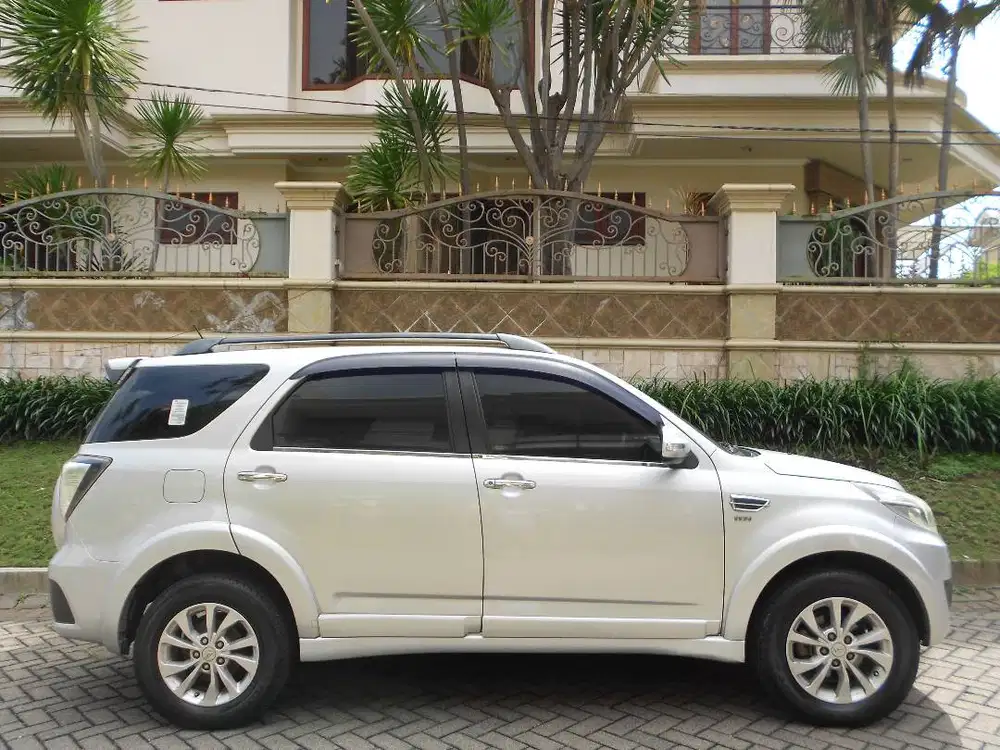 DAIHATSU NEW TERIOS R FACELIFT THN 16 TYPE TERTINGGI asli (L) SPR ISTW
