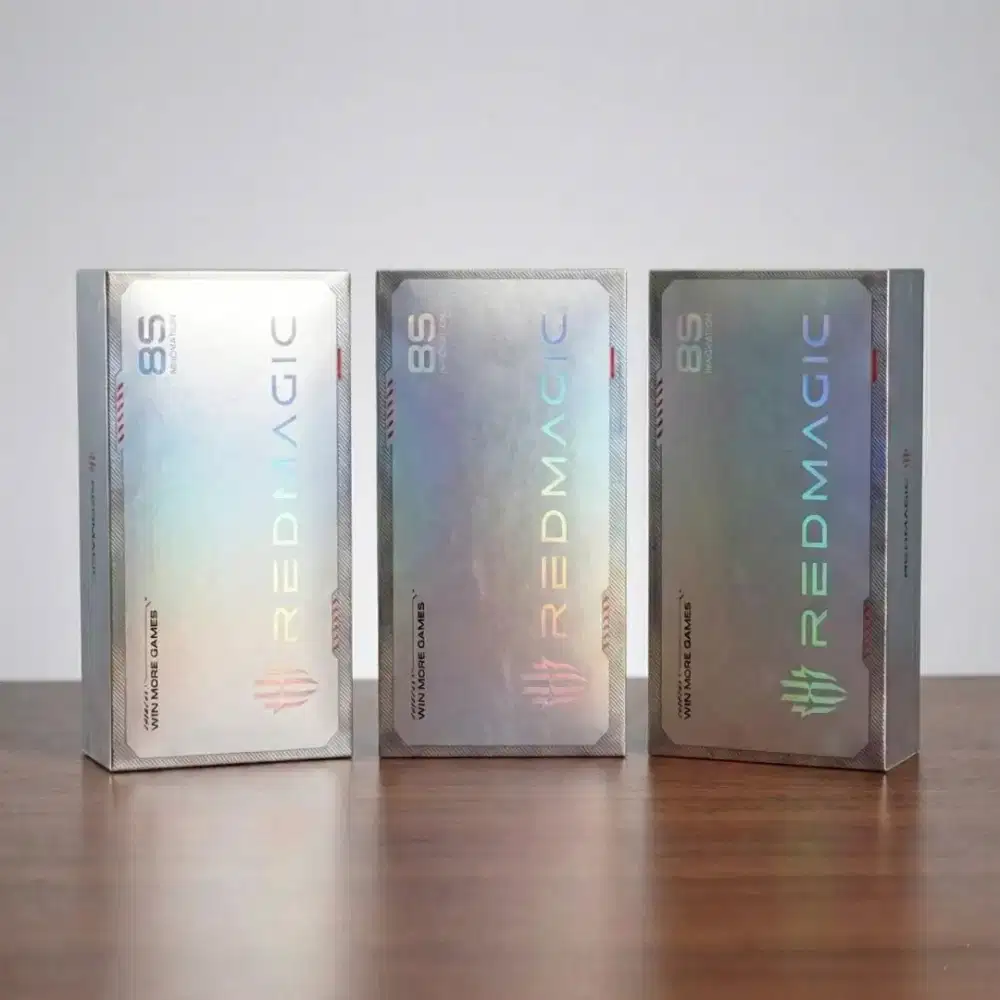 Redmagic 8s Pro 16/512 GB Transparent Black BNIB Fresh No Repack