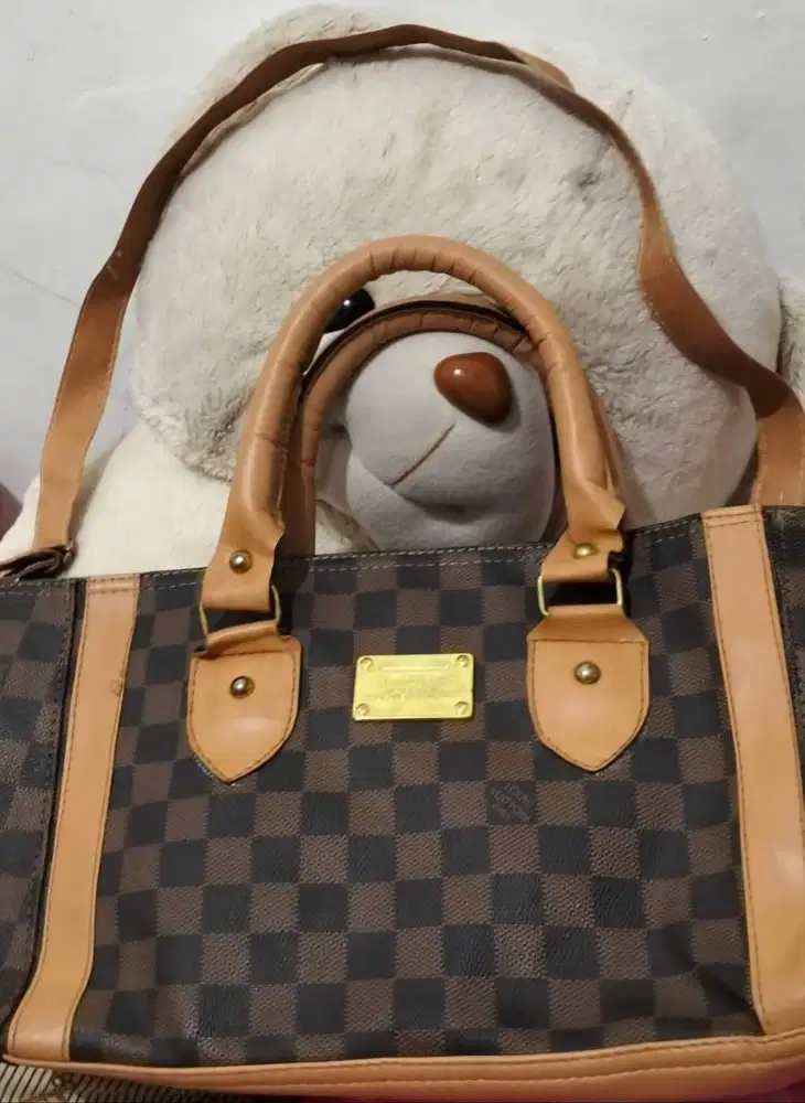 Handbag Louis Vuitton