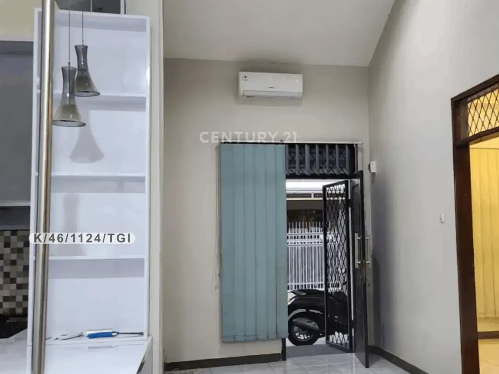 Rumah Semi Furnished SHM  Di Taman Cibaduyut Indah Bandung