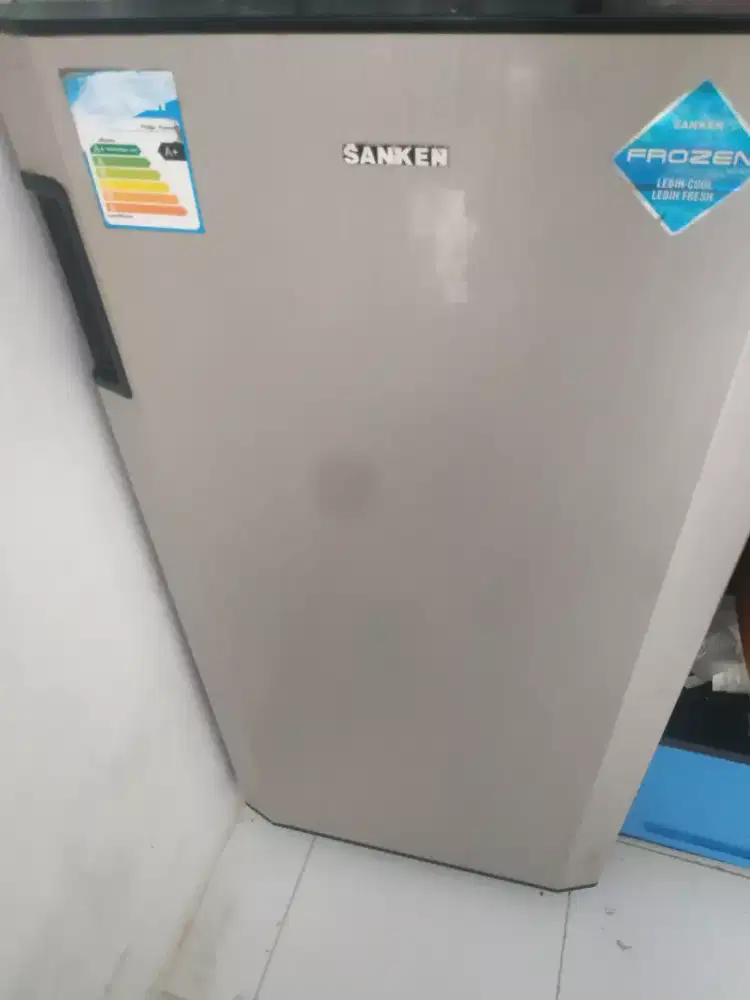 Kulkas sanken 1 pintu