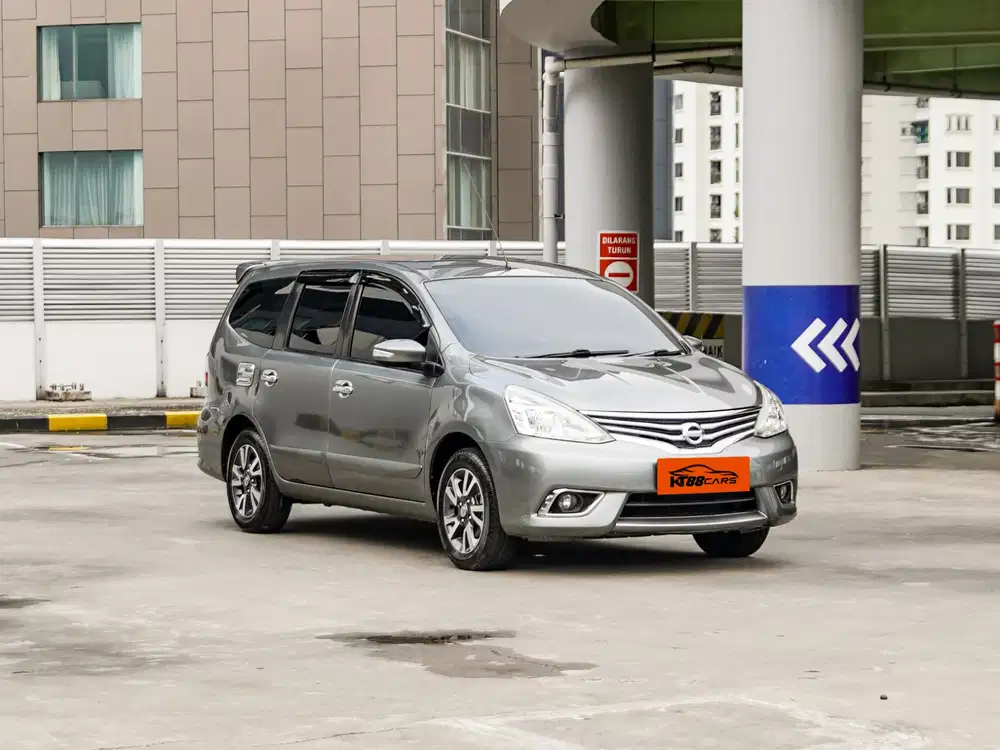Nissan Grand livina 2018 Bensin mulus full ORI low km