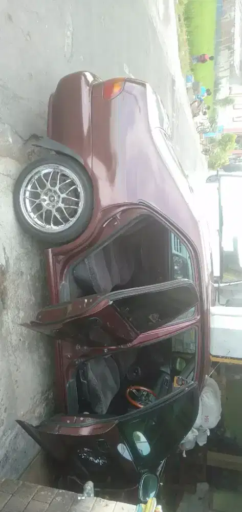 Di jual mobil genio matic