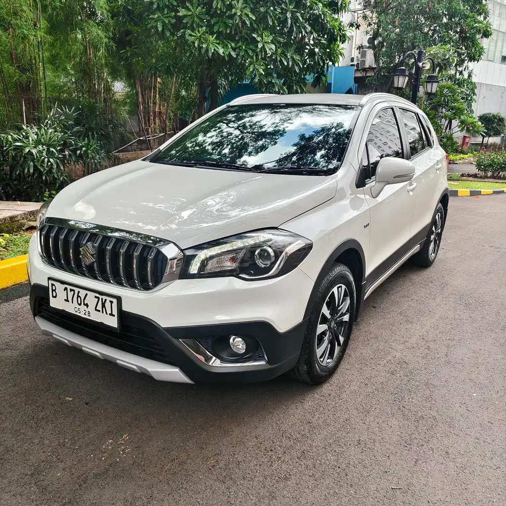 Suzuki SX4 2017 Bensin